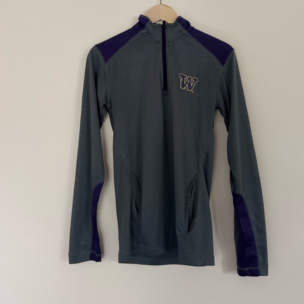 Champion • UW Long Sleeve
